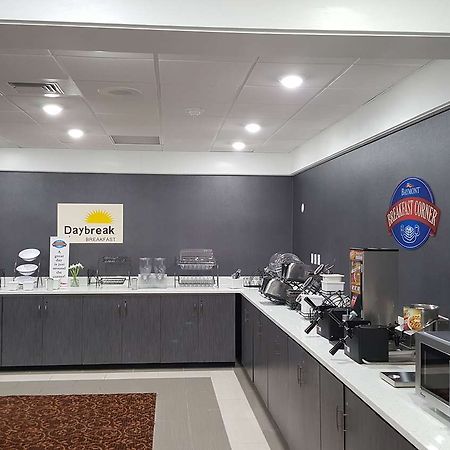 Baymont By Wyndham Grand Rapids Near Downtown 호텔 와이오밍 외부 사진